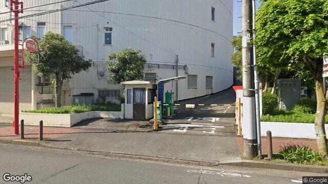 立体駐車場出口